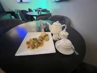 Thapunchline Apartments & Hotels - Breakfast