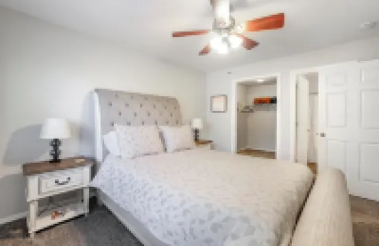 Charming 2-bedroom apartment in peaceful Twin Falls with AC, WiFi
