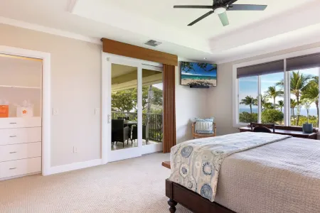 Mauna Kea - Waiulaula Condo - Stunning Sunset and Sunrise Views - Close to Pool Отели рядом с достопримечательностью «Хапуна Бич»