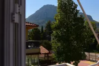 Vasilios Marinos Rooms - Mountain view