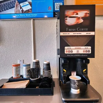 Studio 6 Webster, TX Houston - NASA Lake