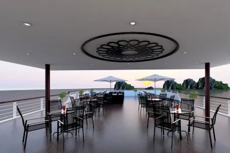 La Casta Regal Cruise