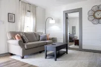 Hot Tub and Fire Pit near Mammoth Cave National Park- Pet Friendly