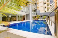 A Plush & Comfy Studio Next to Darling Harbour