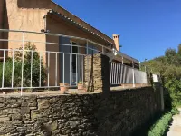 Large house in the countryside Hotels in Collobrieres