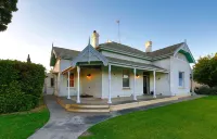 Boutique B&B in the heart of town