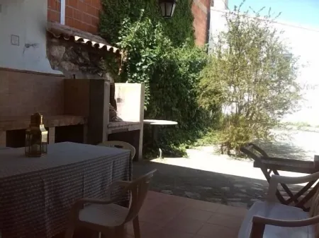 Self catering Posada del Júcar for 14 people