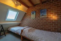 칼란트소그의 홀리데이 홈, 비치 근처