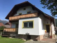 Gemütliches Ferienhaus im Herzen der Alpen Hotels in 