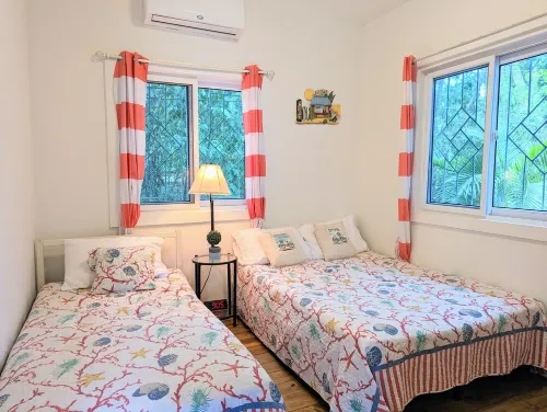 West Bay - Sunny and Modern Beach Cottage - 2 Bedrooms!