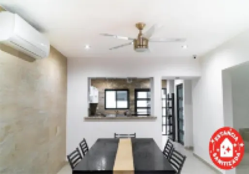 Econosuites Fundidora