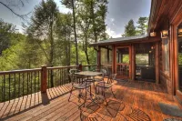 New! Fightingtown Creek, Hot Tub