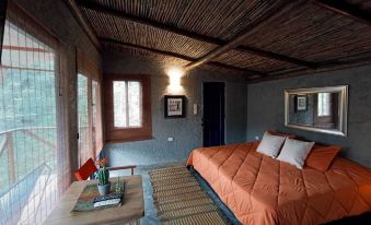Casa Montserrat