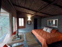 Casa Montserrat Hotels in Tona