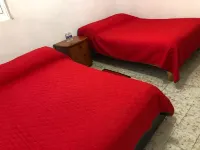 BAY HOUSE APARTMENT 2 Hotels in 