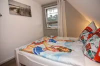 Semi-detached house "Haffmuschel" for your best time of the year Hotels in Zirchow