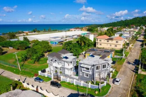 Private Villa! 3BD-3BA! Pool -AC Hotels in Sandy Bay