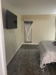 GORGEOUS 1/1 CONDO