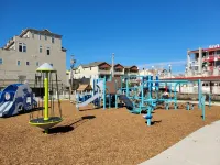 North Wildwood Beach Block 1 Bdrm Condo with Pool.