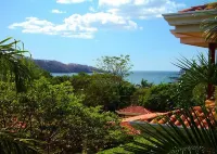 Fabulous Spacious Villa Only Steps Away from the Beach!
