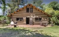 Mountain View: swimming hole and hot tub overlooking horse meadows