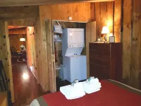 WINDABROOK Farm & Lodge - Recharge, Reset, Relax on 13 acres