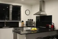 Orchard Leigh on the Quarry