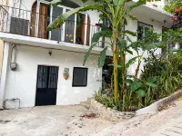 Casita Madina - w/ Rooftop Terrace, Pool, Views Of Bay & Zona Romantica Hôtels à : Benito Juárez