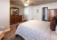 30% OFF PROMO! East Ogden Dream, Newly Built, BBQ, Patio, Views, Dedicated Spa!