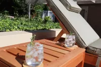 Stylish & Cozy House - 5min from the beach!