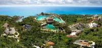 Modern Villa + Good location + private pool + AC +Sleeps12