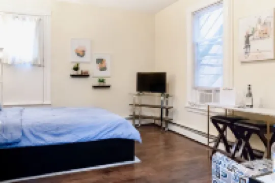 Studio getaway right by Yale - EXPERTLY SANITIZED