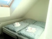 Cozy vacation home 600m from the Baltic Sea. Pet friendly! فنادق في Trzesacz