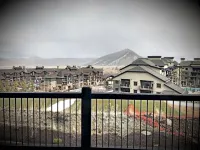 Perfect Family, Ski, or Golf Group Condo at the base of Park City Canyons Resort Hotels near Red Pine Gondola