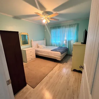 Beach Block! 1 Bedroom in Seaside Heights-Steps to Beach,Boardwalk,Waterpark