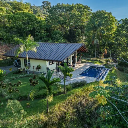 Incredible Ocean Views, Private Pool, Fully Equipped Villa in a Gated Community