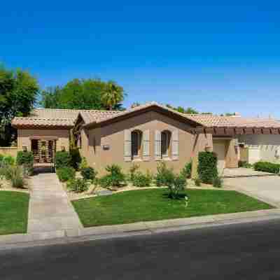 PGA West Golf Course and Lake View Pool/Spa Home Hotel Exterior
