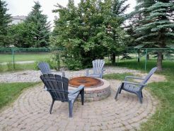 The Modern Lodge Retreat with INFRARED SAUNA & Amenities for Rest and Relaxation