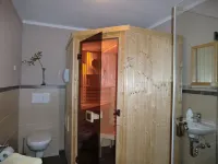 2010 opened, very quiet cottage with a huge sun terrace Hotels in Born