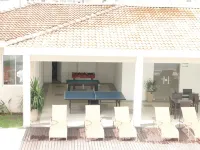 Apt. 3 bedrooms, 1 suite, area 63 m², suitable for up to 5 people.