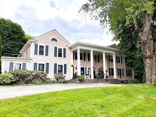 The Inn at Stockbridge Hotels in Stockbridge