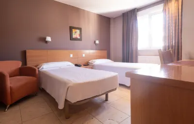 Hotel Apartamentos Ciudad de Lugo Hotel di Lugo