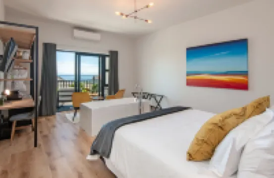 Glow Boutique Suites Отели в г. 