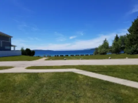 水晶湖度假村 本佐尼亞酒店