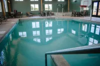 The Lodge at Mauston - piscine