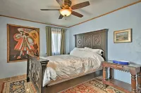 Cozy 'Blue Adobe' w/ Steam Room 2 Mi. from Taos!
