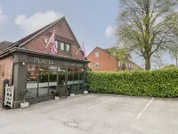 Old Print House Hotels in Stanley Common