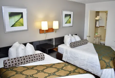 Twi-Lite Inn Отели в г. Честер Гэп