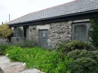 Lavender Barn Hotels near Crantock Beach