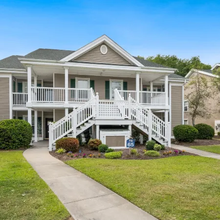 65D Isle Awhile condo